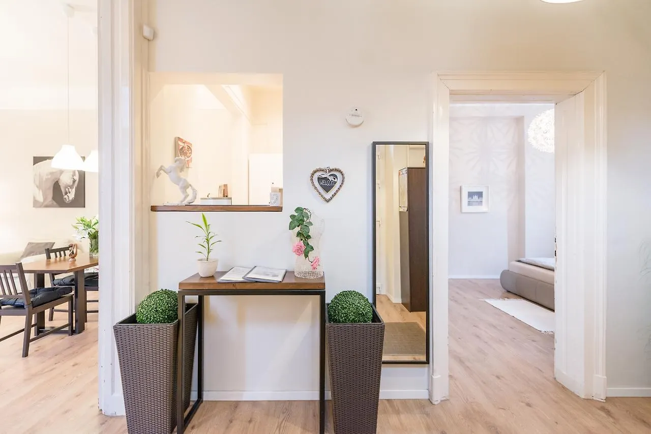 Paulay Apartment Budapest 0*,