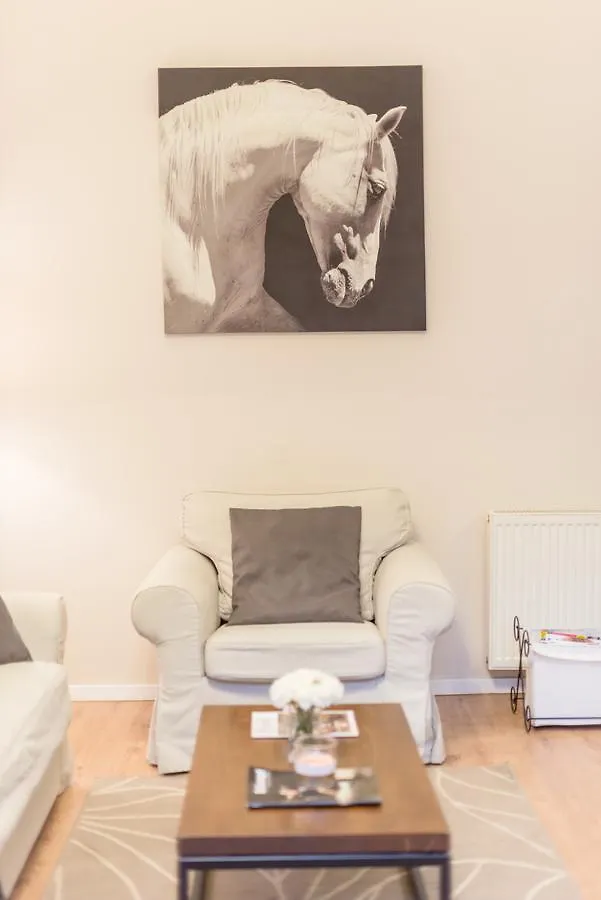 בודפשט Paulay Apartment הונגריה