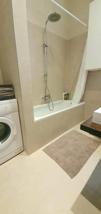 Paulay Apartment بودابست المجر