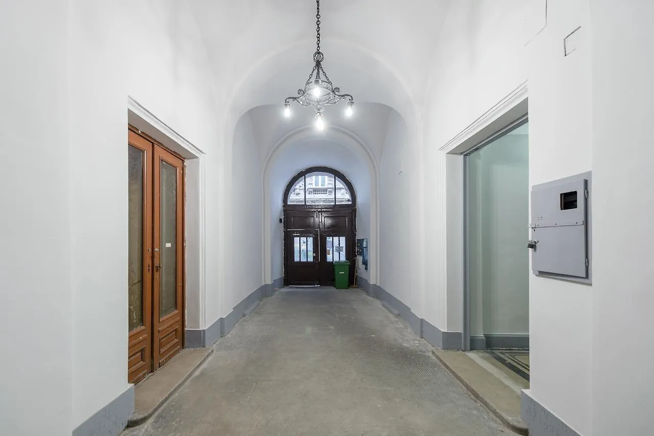 Paulay Apartment بودابست المجر
